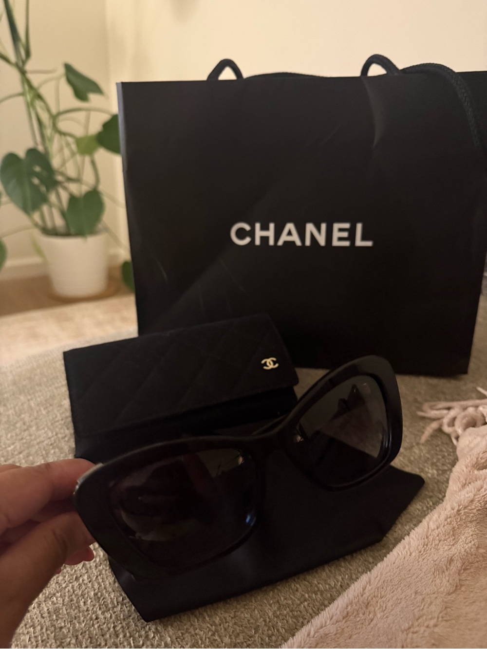 CHANEL Black Oversized Cat-Eye Sunglasses with Quilted Case